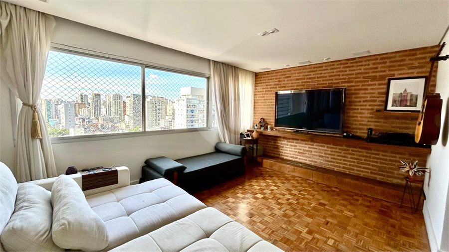 Foto REO1123343