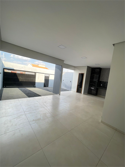 Foto REO1123345