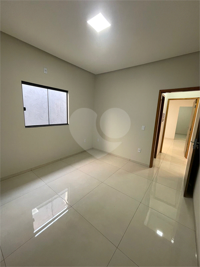 Foto REO1123345