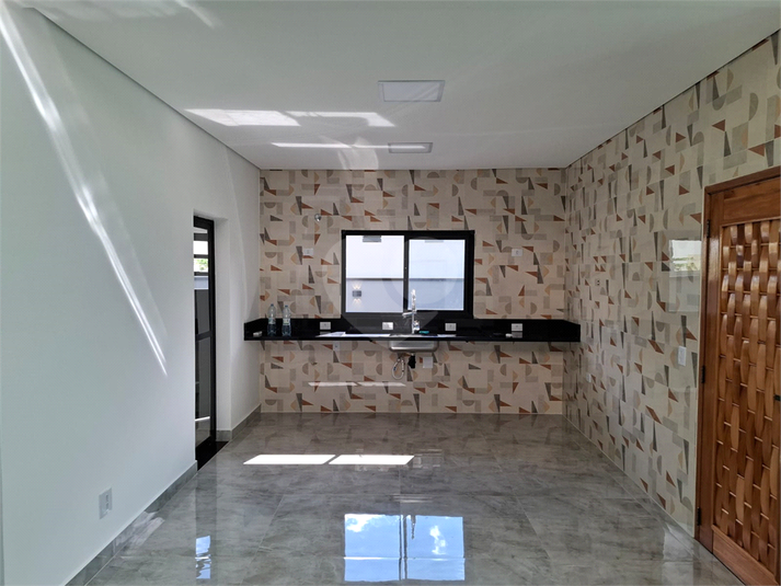 Foto REO1123349