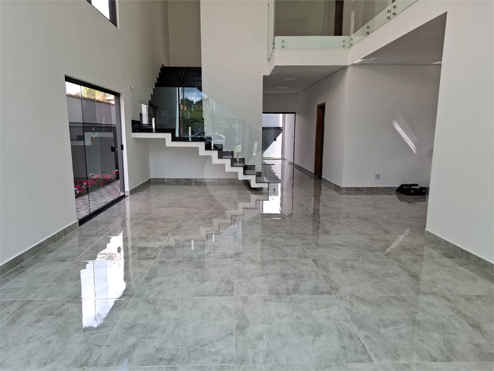 Foto REO1123349