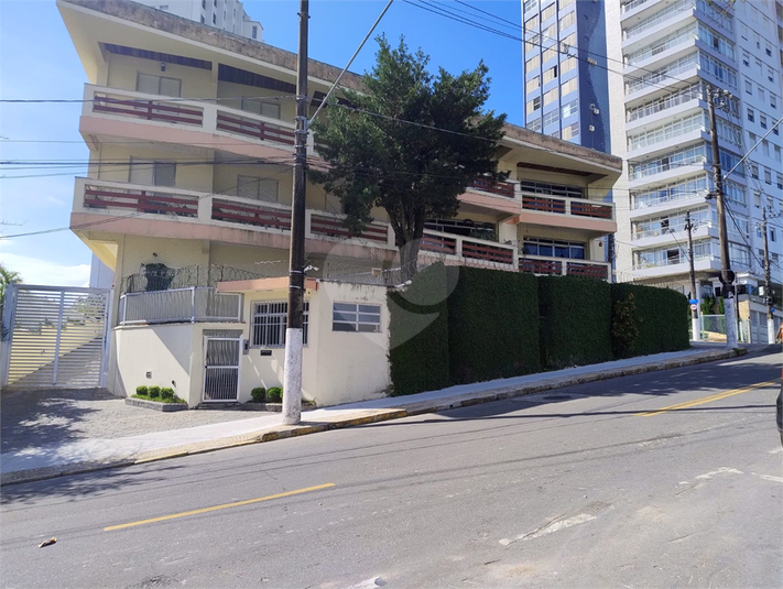 Foto REO1123357