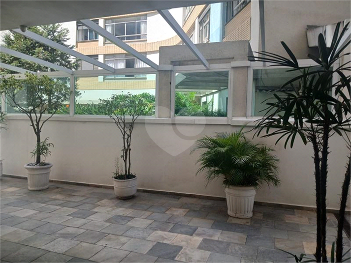 Foto REO1123424