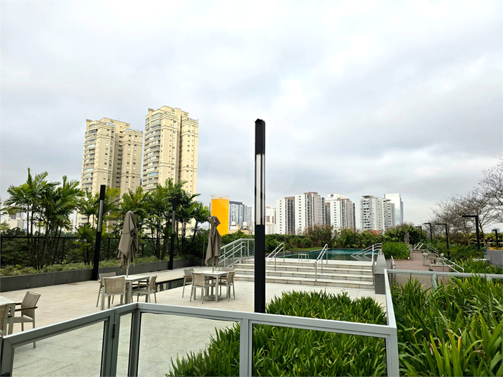 Foto REO1123425