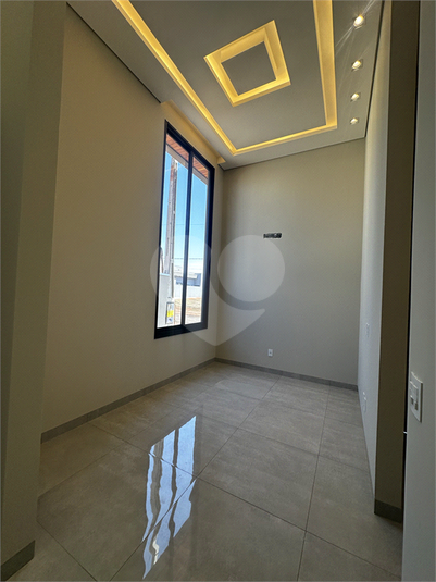 Foto REO1123427