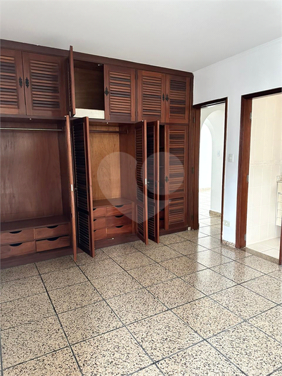 Foto REO1123454
