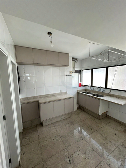Foto REO1123458