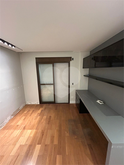 Foto REO1123458