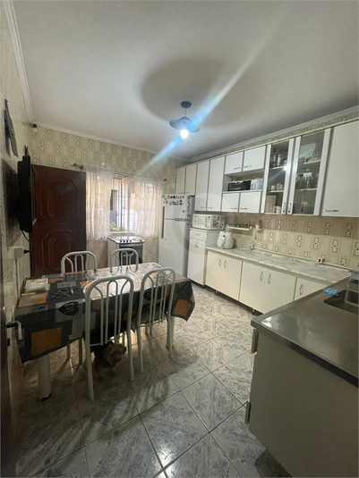 Foto REO1123459