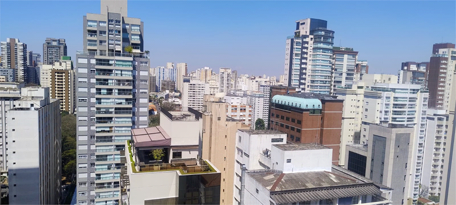 Foto REO1123477