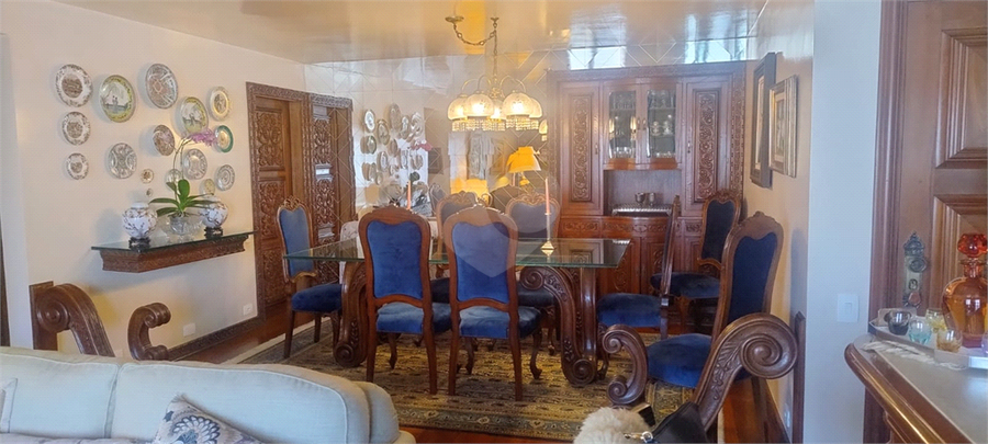 Foto REO1123477