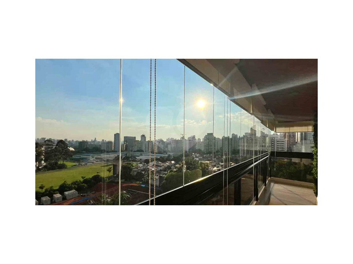 Foto REO1123486