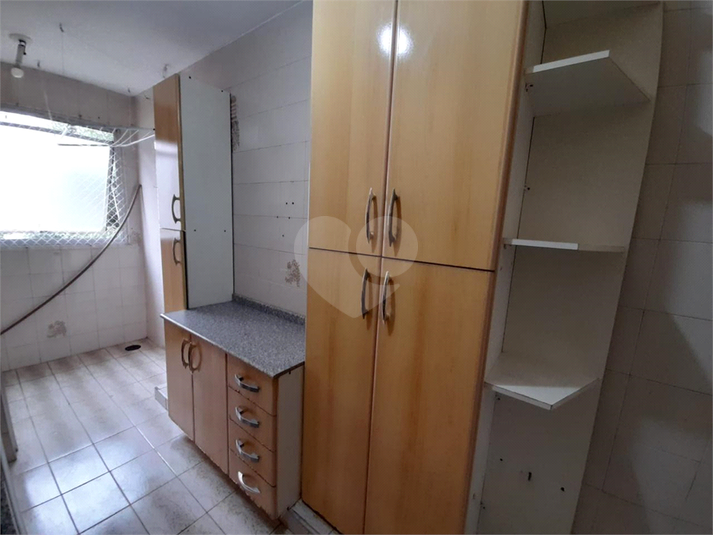 Foto REO1123491