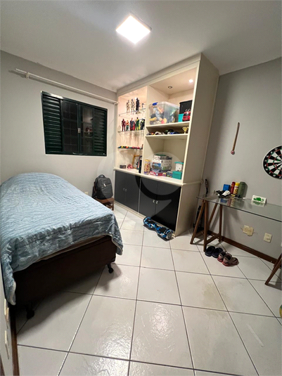 Foto REO1123493