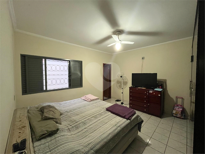 Foto REO1123498