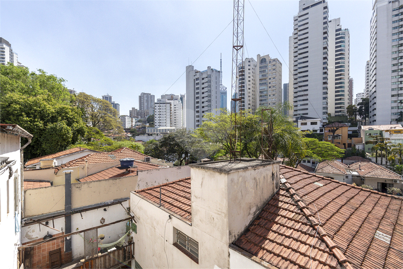Foto REO1123500