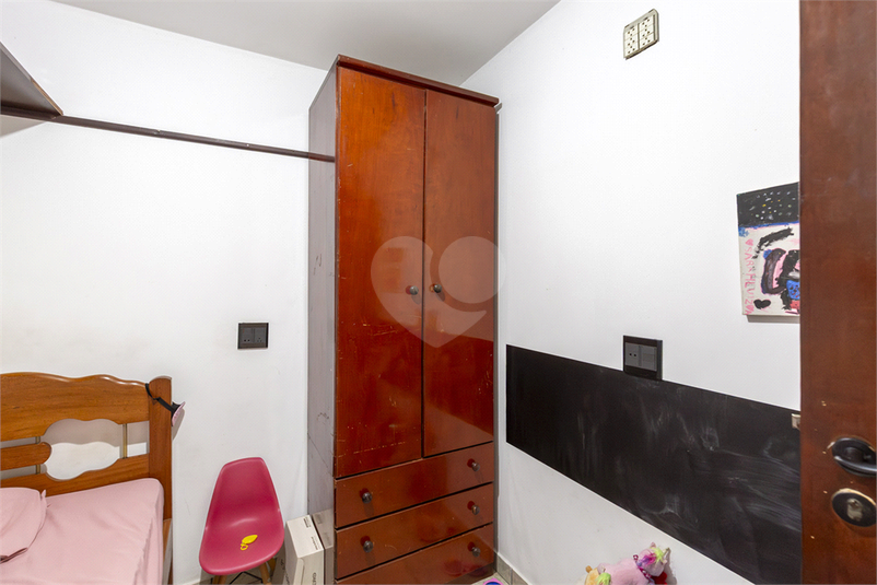 Foto REO1123500