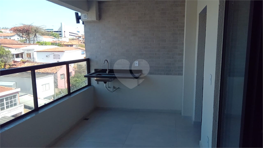 Foto REO1123502