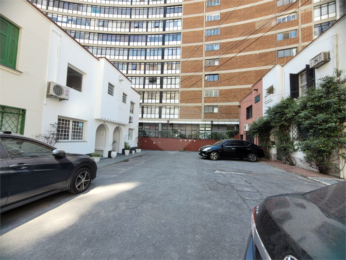 Foto REO1123513