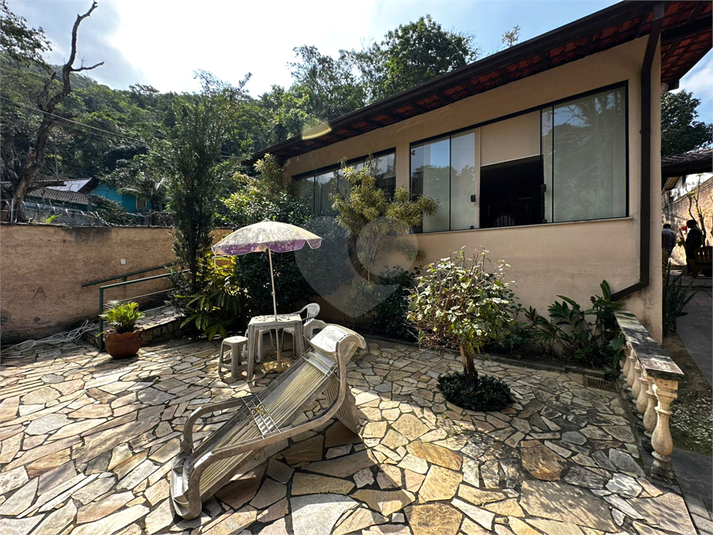 Foto REO1123519