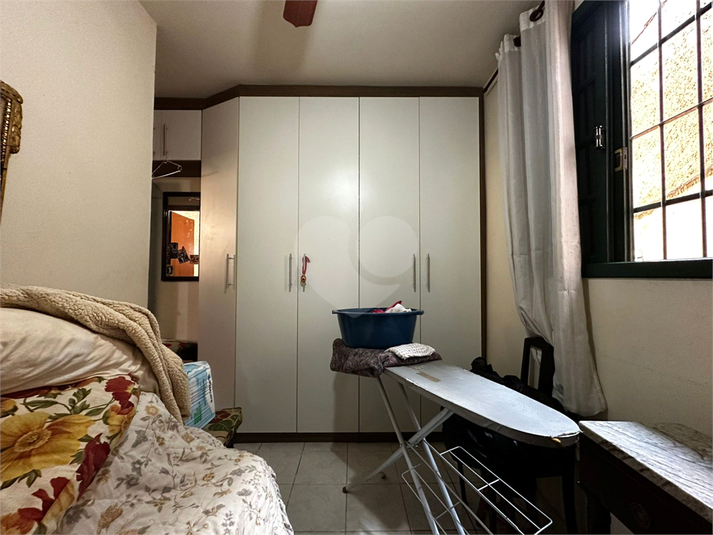 Foto REO1123519