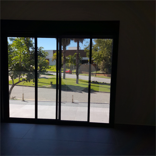 Foto REO1123521