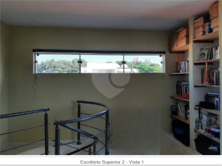 Foto REO1123526