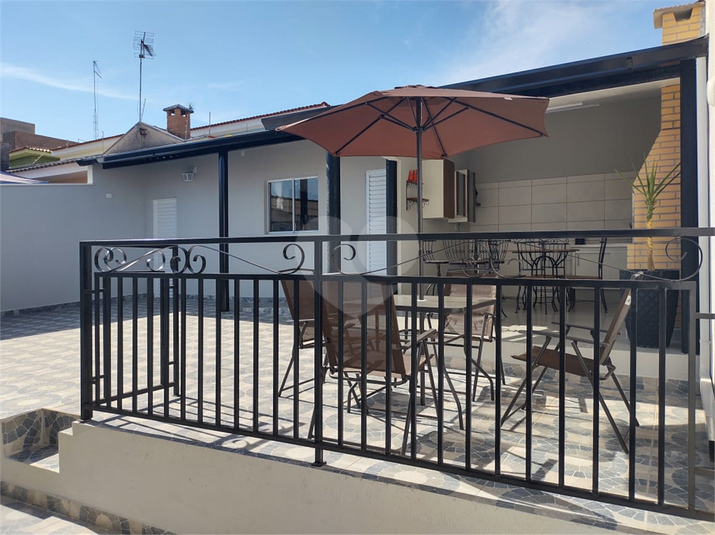 Foto REO1123561