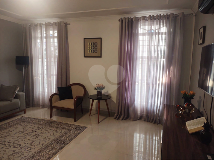 Foto REO1123561