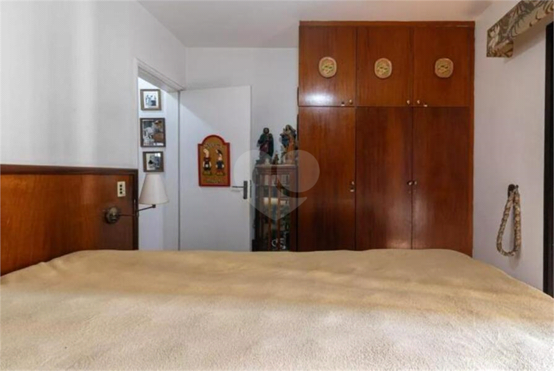 Foto REO1123562