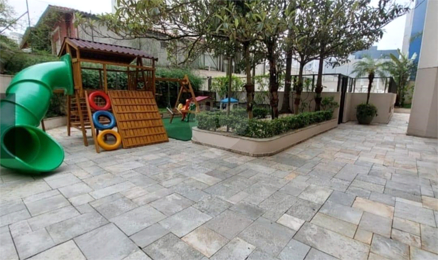 Foto REO1123575