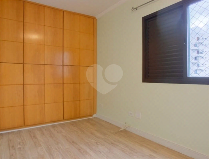 Foto REO1123575
