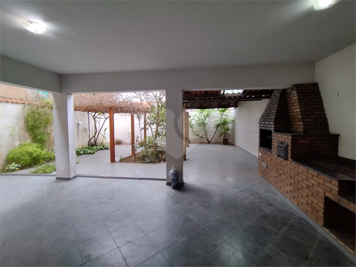 Foto REO1123576