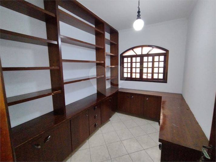Foto REO1123576