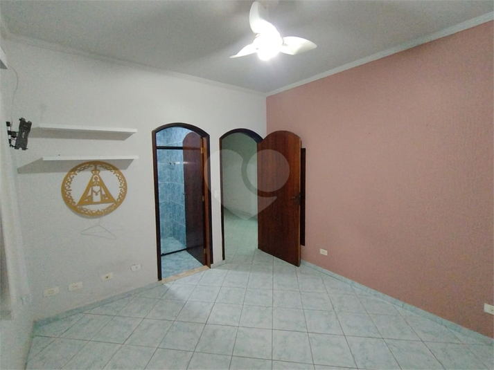 Foto REO1123576