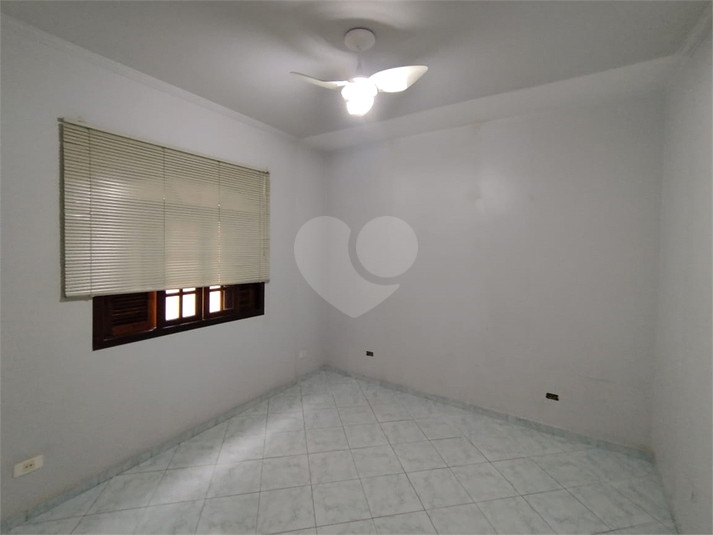 Foto REO1123576