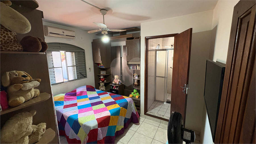 Foto REO1123577