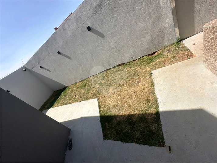 Foto REO1123591