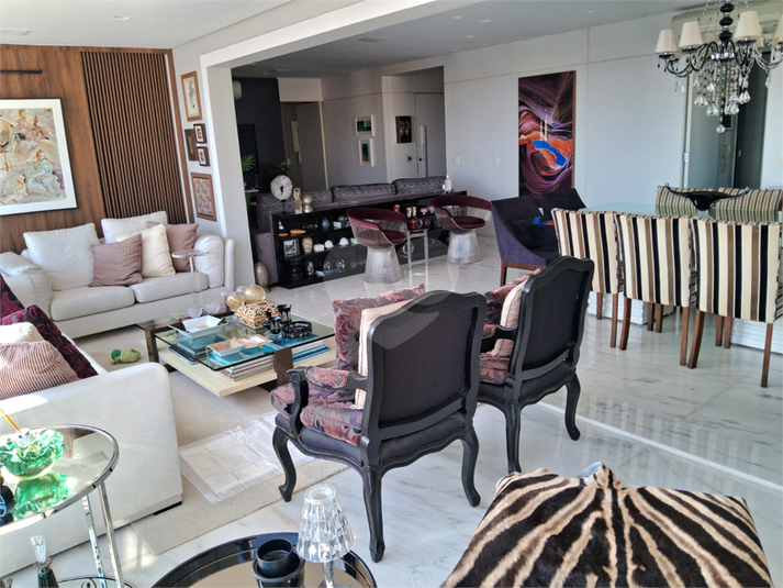 Foto REO1123618