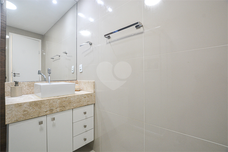 Foto REO1123680