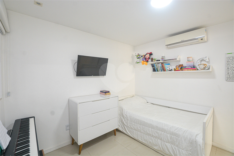 Foto REO1123680