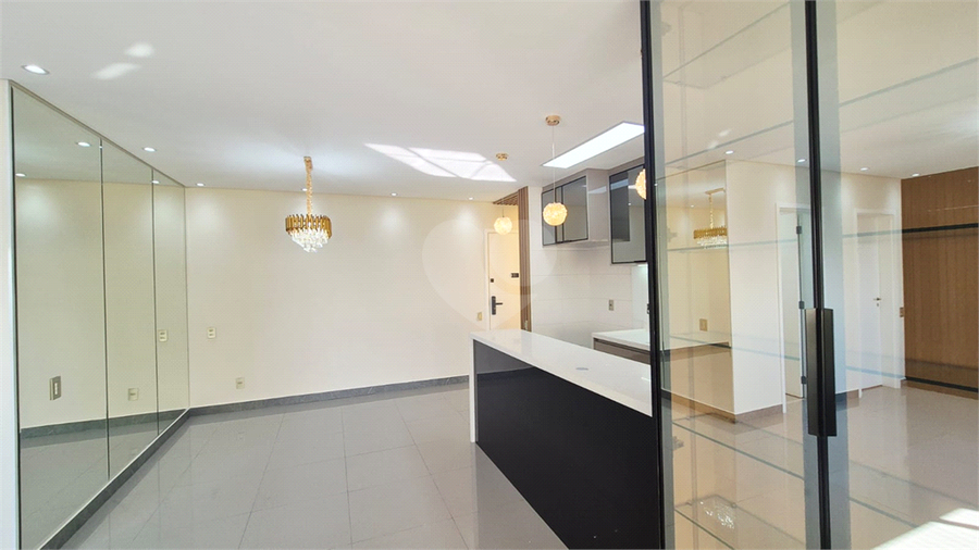 Foto REO1123681