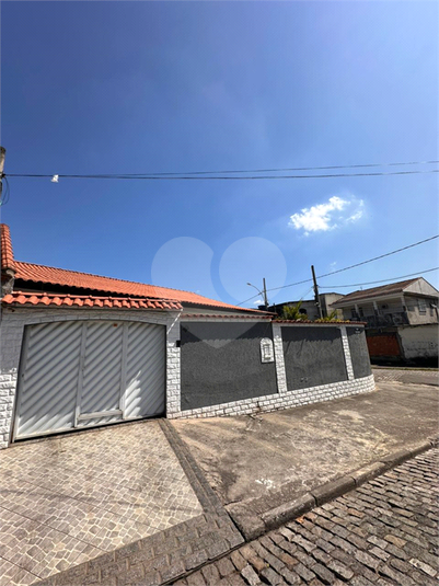 Foto REO1123710