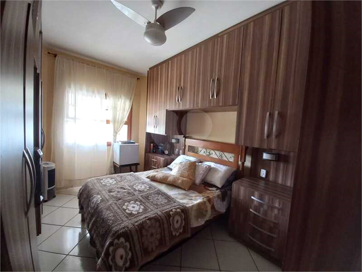 Foto REO1123741