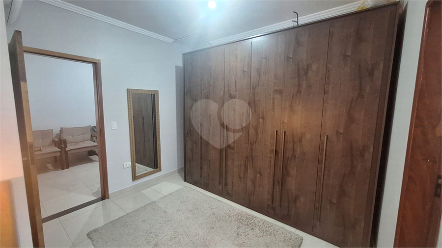 Foto REO1123745