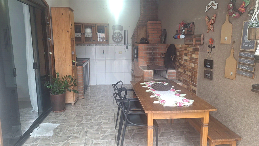 Foto REO1123745