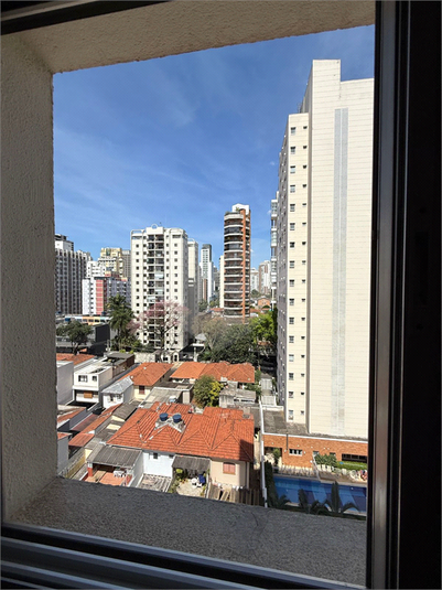 Foto REO1123756