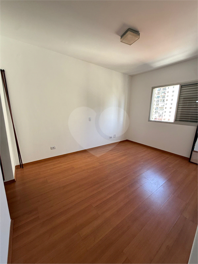Foto REO1123756