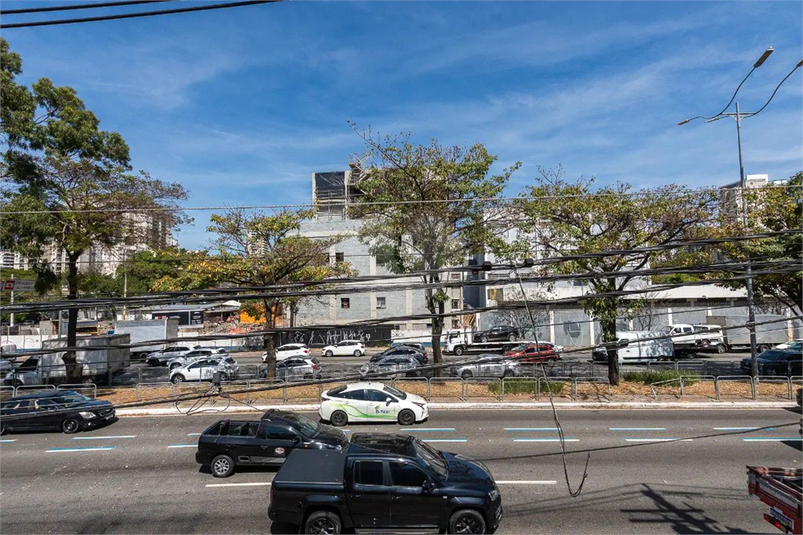 Foto REO1123758