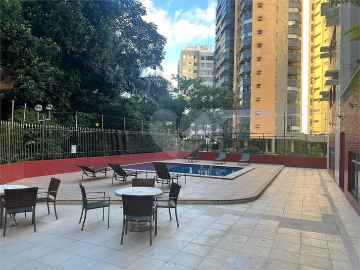 Foto REO1123769